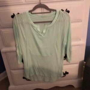 New York and Co. top